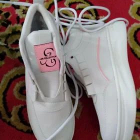 Sepatu Sneakers Wanita Casual Fashion Shoes photo review